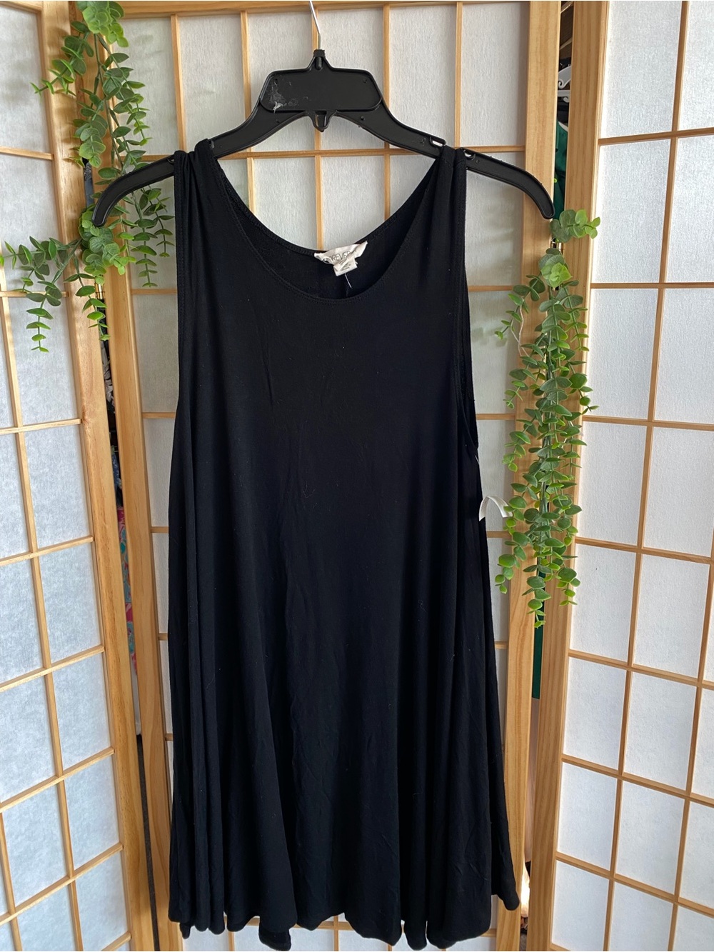 Forever 21 Black Sleeveless Midi Swing Dress